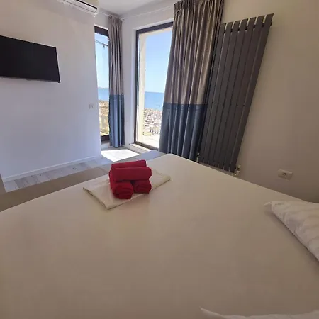 Unique Panoramic Seaview Luxury - Langa Plaja Daire